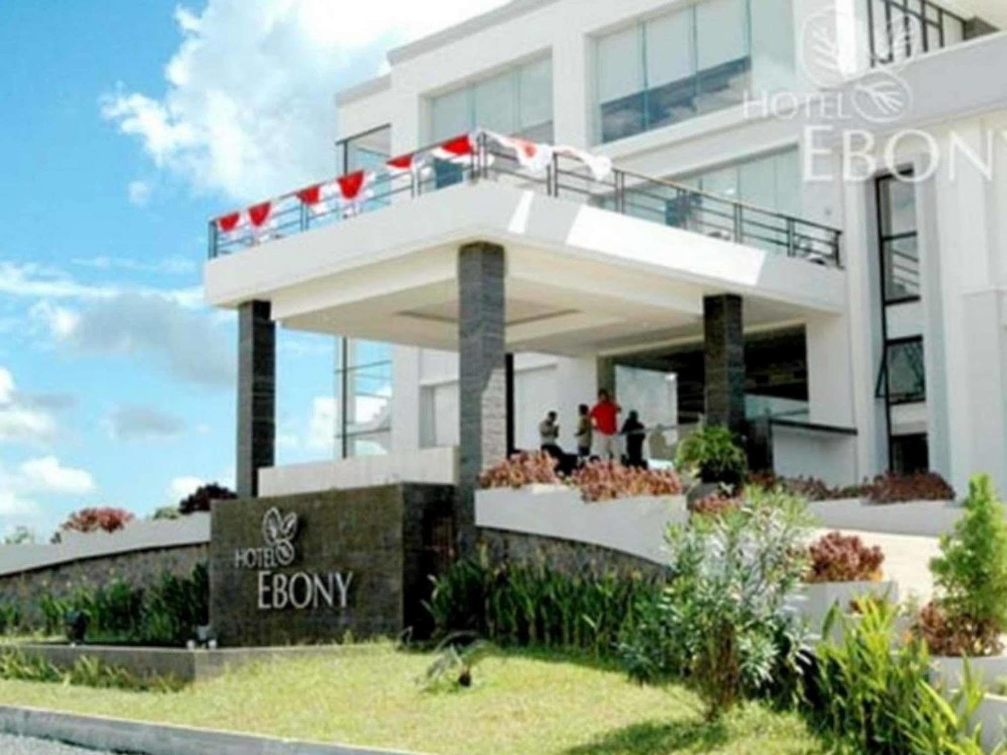 Hotel Ebony Batulicin ภายนอก รูปภาพ